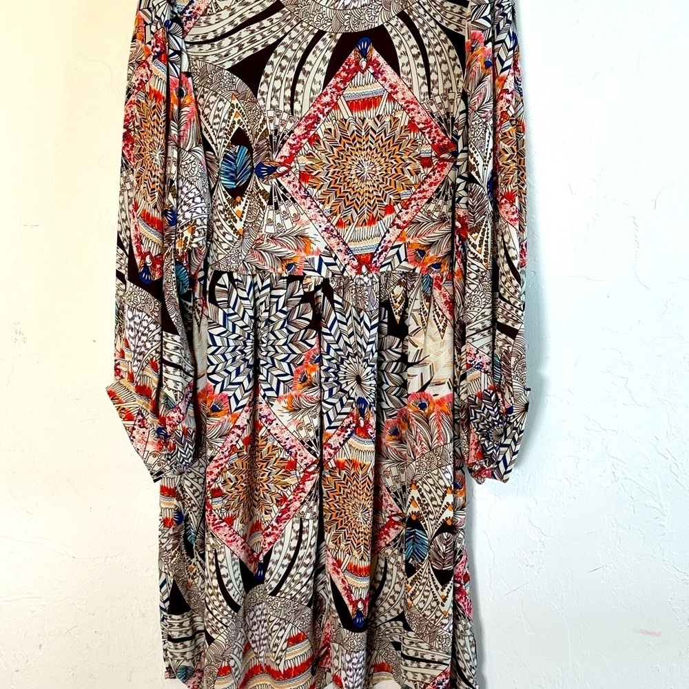 Umgee Tan/Multicolor Bohemian Print Bishop Sleeves Dress with Tassle Ties Sz L - Picture 8 of 14